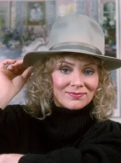 Celebrities Prints: Jean Smart, Nov 1988