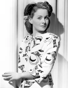 Pattern Prints: Jeanne Crain, ca. mid-1940s