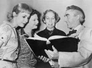 Script Prints: Jeanne Shelley, Una Merkel, Eudora Welty and David Wayne look over script for Welty's 'The Ponder Heart