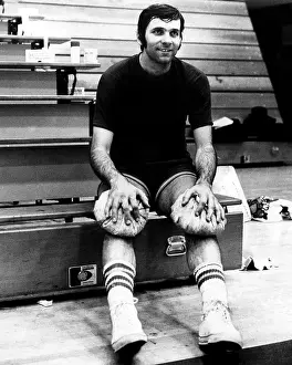 Healing Prints: Jerry Lucas, legendary basketball star