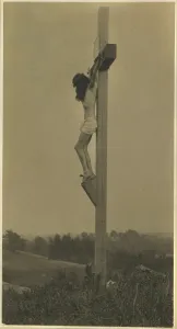 Images Dated 11th December 2007: Jesus Christ, the Crucifixion in profile
