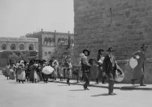 Middle East Prints: Jewish families fleeing from the Old City with baggage at Jaffa Gate