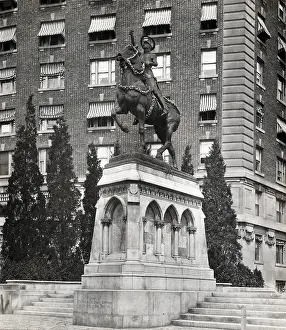 Pedestal Prints: Joan of Arc Statue, in armor with sword raised