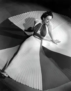 Gathered Dress Prints: JOAN CRAWFORD, 4/23/40