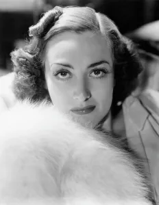 Images Dated 10th March 2006: Joan Crawford, ca. late 1930s