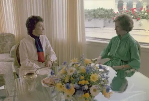 Mondale Prints: Joan Mondale wife of Vice President Modale and First Lady Roselyn Carter have lunch at the White House