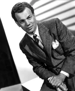Mens Fashion Prints: JOSEPH COTTEN, Korda/UA, 1941