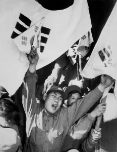 Freed Prints: Joyous former POW who refused repatriation to North Korea