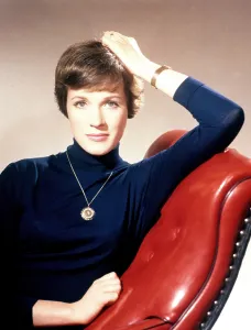 Andrews Prints: Julie Andrews, 1964