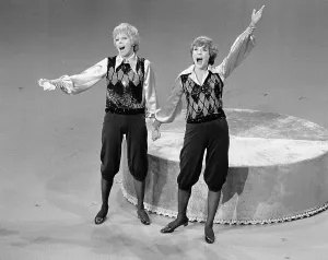Tv Special Prints: JULIE AND CAROL AT LINCOLN CENTER, from left: Carol Burnett, Julie Andrews, 1971