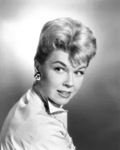 Images Dated 7th October 2013: JULIE, Doris Day, 1956
