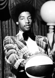 Afro Prints: Julius Erving, ca. 1973. Courtesy: CSU Archives/Everett Collection