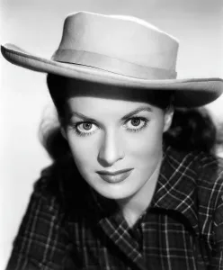 Images Dated 4th May 2007: KANGAROO, Maureen O'Hara, 1952