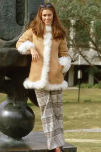 Jackson Prints: Kate Jackson, 1972