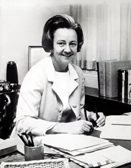 Graham Prints: Katherine Meyer Graham, 1966. Courtesy: CSU Archives / Everett Collection