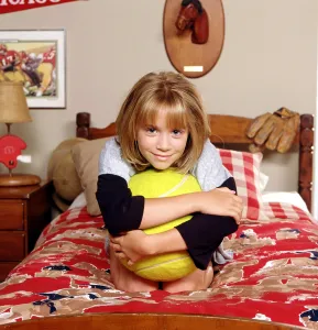 Bnc Cd Prints: TWO OF A KIND, Mary Kate Olsen, 1998-99