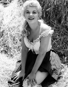 Peasant Blouse Prints: THE KING AND FOUR QUEENS, Barbara Nichols, 1956