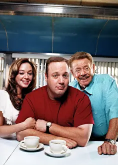 : THE KING OF QUEENS, from left: Leah Remini, Kevin James, Jerry Stiller, (2002), 1998-2007