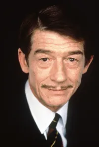 1990s Movies Prints: KING RALPH, John Hurt, 1991, Universal Pictures/courtesy Everett Collection