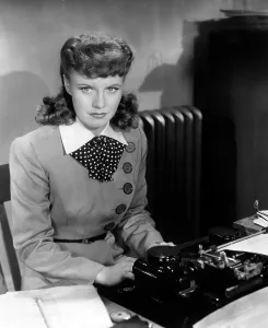 Working Woman Prints: KITTY FOYLE, Ginger Rogers, 1940