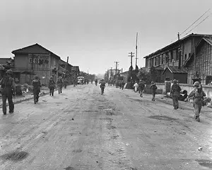 Marines Prints: Korea Marines pass through Inchon with little resistance from the North Korean Army