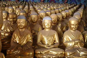 Korea Prints: KOREA. Songkwansa Monastery. The Thousand Buddhas