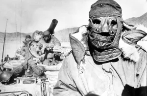 Korean War: U.S. Soldiers, winter, Korea, 1951.. Courtesy: CSU Archives / Everett Collection