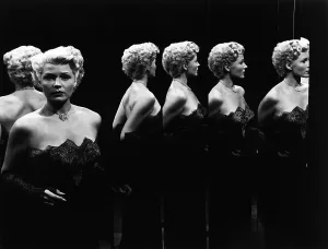 Jsib Prints: THE LADY FROM SHANGHAI, Rita Hayworth, 1947 ritahayworth-fscn33(ritahayworth-fscn33)