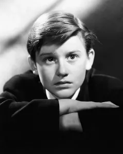 Mcdowall Prints: LASSIE COME HOME, Roddy McDowall, 1943