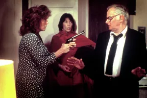 Carney Prints: THE LATE SHOW, from left: Joanna Cassidy, Lily Tomlin, Art Carney, 1977