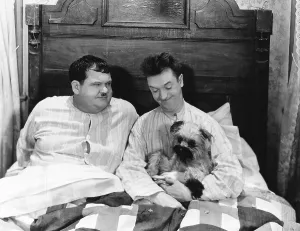 LAUGHING GRAVY, from left: Oliver Hardy, Stan Laurel, 1931