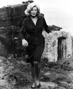 Shirtdress Prints: L'AVVENTURA, Monica Vitti, 1960
