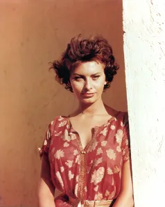 Story Floral Pattern Prints: LEGEND OF THE LOST, Sophia Loren, 1957