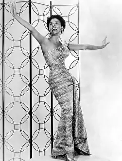 Print Dress Prints: Lena Horne. ca. 1950s. Courtesy: CSU Archives/Everett Collection