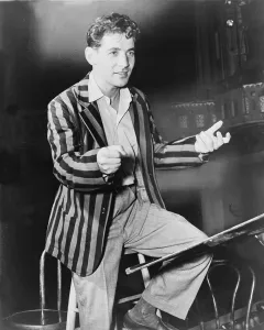 Sports Jacket Prints: Leonard Bernstein (1918-1990), young conductor and musical director of New York City Symphony in 1945