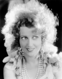 Images Dated 12th March 2013: LET'S GO NATIVE, Jeanette MacDonald, 1930