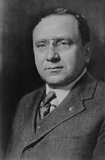 Producers Prints: Lewis J. Selznick, was a movie distributor in 1913 and began producing films by 1915