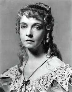 February Prints: Lillian Gish in John Gielgud's stage production of HAMLET, 1936