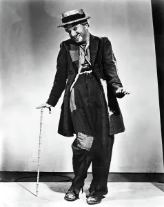 Images Dated 12th October 2005: LIMELIGHT, Charlie Chaplin, 1952