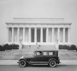 Classic Prints: A Lincoln coupe, Ford Motor Company's luxury