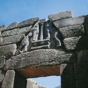 Lion Gate. s.XIV BC. GREECE. Mycenae. Located to the noth of the wall. Mycenaean art. Architecture. AISA/Everett Collection**US SALES ONLY**