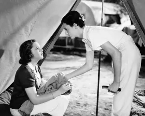 Freddie Prints: LISTEN, DARLING, from left, Freddie Bartholomew, Judy Garland, 1938