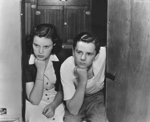 Freddie Prints: LISTEN, DARLING, from left: Judy Garland, Freddie Bartholomew, 1938