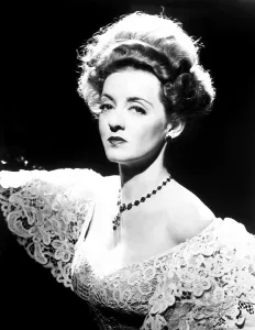 Images Dated 27th January 2016: THE LITTLE FOXES, Bette Davis, 1941