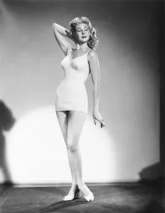 Pin Up Prints: LIVING IN A BIG WAY, Marie McDonald, 1947