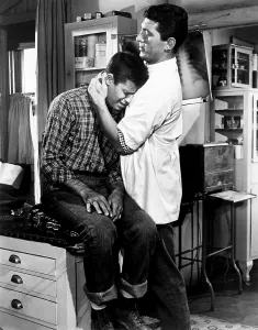 Images Dated 17th December 2014: LIVING IT UP, from left, Jerry Lewis, Dean Martin, 1954