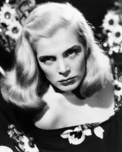 Lizabeth Prints: Lizabeth Scott, Paramount portrait, 1947