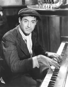 NONE BUT THE LONELY HEART, Cary Grant, 1944