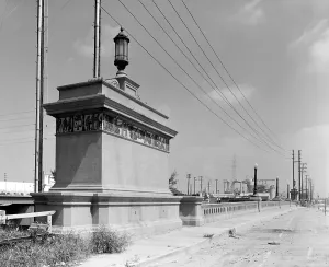 Images Dated 14th February 2008: Los Angeles, detail of Washington Boulevard Bridge