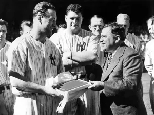 Gehrig Prints: LOU GEHRIG presented with a scroll commemorating his consecutive game record by Mayor LaGuardia